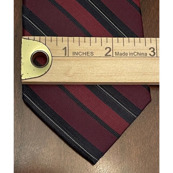 Express Burgundy 100% Silk Men’s Neck Tie Made In China Msrp $49.90 - Picture 4 of 9